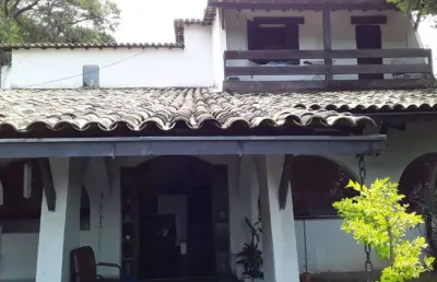 Casa a venda com 3 dormitórios e 6 vagas  condomínio nova são paulo