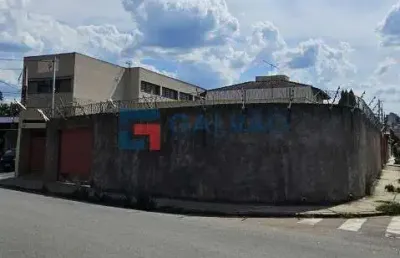 Casa com 4 quartos à venda na Vila Joana, Jundiaí 