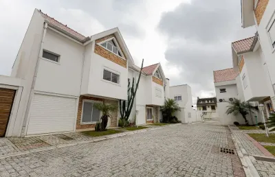 Casa em condomínio fechado com 3 quartos à venda na Rua Dom João VI, 270, Cajuru, Curitiba