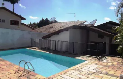Casa para venda em atibaia, vila santista, 4 dormitórios, 1 suíte, 2 banheiros, 5 vagas