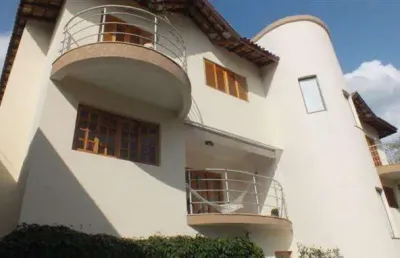Casa para venda em atibaia, vila santista, 4 dormitórios, 4 suítes, 5 banheiros, 7 vagas