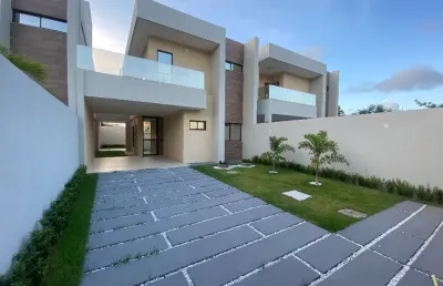 Casa duplex no eusébio - acabamento espetacular. localização também.