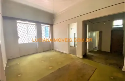 Casa comercial com 6 salas para alugar na Rua Doutor Albuquerque Lins, Santa Cecília, São Paulo