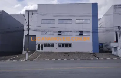Galpão em condominio no centra empresarial raposo tavares