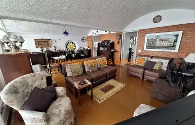 Casa com 4 quartos à venda na Rua Engenheiro Francisco Azevedo, Pompéia, São Paulo
