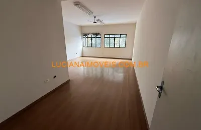 Sala comercial com 4 salas para alugar na Rua Coriolano, Vila Romana, São Paulo