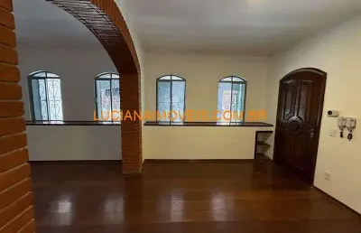 Casa com 4 quartos para alugar na Rua Bergamota, Alto da Lapa, São Paulo