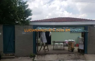Casa para aluguel e venda tem 286 metros quadrados com 4 quartos