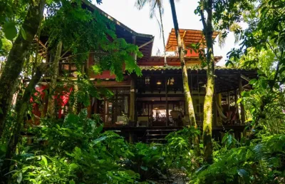 Casa em condomínio fechado com 2 quartos à venda na guarajuba, 101, morada praia, bertioga, 235 m2 por r$ 2.500.000