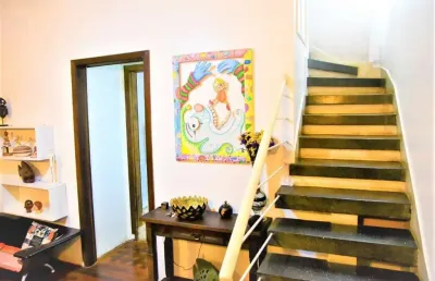 Casa com 3 quartos à venda na rua general cipriano ferreira, 628, centro histórico, porto alegre, 650 m2 por r$ 900.000