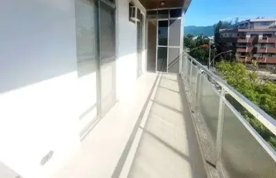 Apartamento com 2 quartos à venda na avenida genaro de carvalho, 1255, recreio dos bandeirantes, rio de janeiro por r$ 750.000