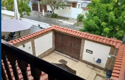 Casa em condomínio fechado com 3 quartos à venda na ronaldo carneiro da rocha, 30, freguesia (jacarepaguá), rio de janeiro, 164 m2 por r$ 650.000