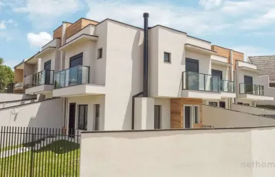 Casa em condomínio fechado com 3 quartos à venda na rua juarez antônio bittencourt, 20, atuba, curitiba, 103 m2 por r$ 680.000