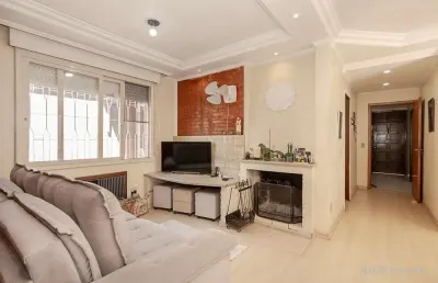 Casa com 4 quartos à venda na rua doutor barcelos, 1970, camaquã, porto alegre, 381 m2 por r$ 600.000