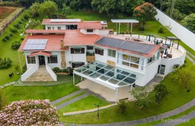Casa em condomínio fechado com 5 quartos à venda na dos eucaliptos, 509, condomínio jardim das palmeiras, bragança paulista, 680 m2 por r$ 4.900.000