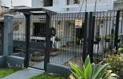 Casa com 4 quartos à venda na rua júlio adams, 970, guarani, novo hamburgo por r$ 1.165.000