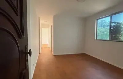 Apartamento com 2 quartos à venda na avenida canal rio caçambe, 510, jacarepaguá, rio de janeiro por r$ 210.000