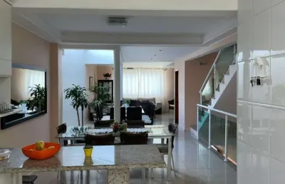 Magnífico sobrado vila scarpelli excelente local  santo andré