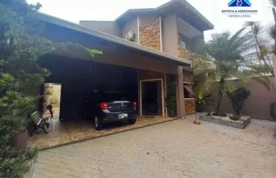 Casa com 3 quartos à venda na Rua Doutor Jorge Antonio José, Centro, Campinas