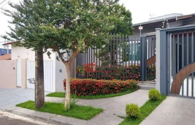 Casa com 3 dormitórios à venda, 300 m² por r$ 890.000,00 - parque dos ipês - jaguariúna/sp