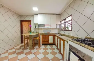 Sobrado comercial ou residencial à venda com 3 dormitórios no centro de mogi das cruzes - sp