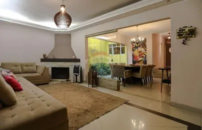 Casa com 4 quartos à venda na Rua Jorge Salomão, Vila Suissa, Mogi das Cruzes