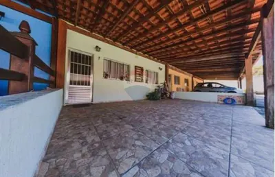 Sobrado à venda em condomino fechado no conjunto habitacional são sebastião em mogi das cruzes