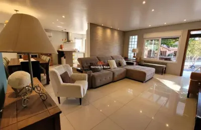 Casa em campo bom com 160m2 privativos - bairro tradicional próximo ao centro