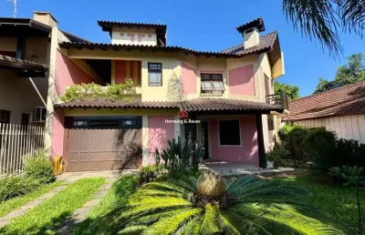 Belíssima casa à venda em novo hamburgo no bairro canudos