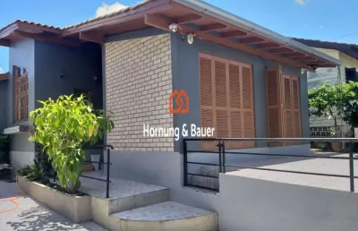 Casa plana à venda em estância velha no bairro sol nascente