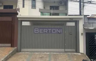 Casa com 4 quartos à venda na Vila Camilópolis, Santo André 
