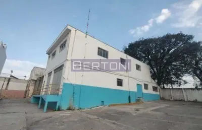 Aluga-se terreno com 3623 m2 localizado em paulicéia são bernardo do campo