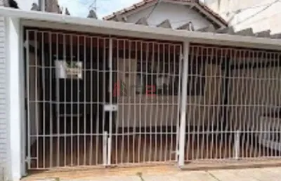 Casa térrea muito bem localizada lapa, ótima oportunidade.