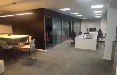 Sala comercial com 11 salas para alugar em Pinheiros, São Paulo 