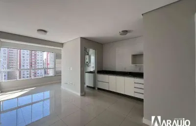 Apartamento com 3 dormitórios no centro - itajaí/sc
