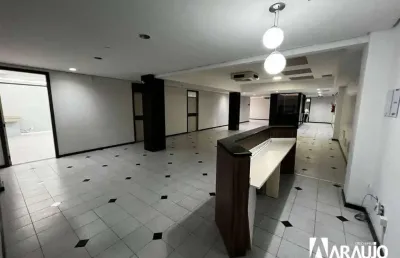 Sala comercial com 7 salas para alugar na Rua Lauro Muller, 110, Centro, Itajaí