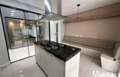 Sobrado semimobiliado no bairro são vicente - itajaí/sc