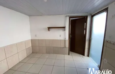 Casa com 2 quartos para alugar na Rua Ismael Orlando Evaristo, 325, Murta, Itajaí