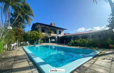 Casa com piscina em natal/rn poucos metros da praia do forte - 4 suítes, 6 vagas