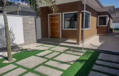 Casa com 2 quartos à venda na rua douglas marques rienti, jardim atlântico leste (itaipuaçu), maricá, 77 m2 por r$ 500.000