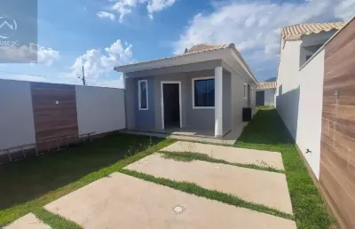 Casa com 2 quartos à venda na rua projetada trinta e cinco, jardim atlântico leste (itaipuaçu), maricá por r$ 450.000