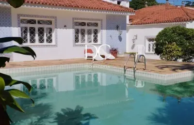 Casa com 4 quartos à venda na rua das violetas, 32, itacoatiara, niterói, 300 m2 por r$ 3.200.000