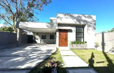 Casa com 3 quartos à venda na rua quarenta e seis, jardim atlântico central (itaipuaçu), maricá por r$ 740.000
