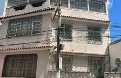 Casa comercial com 4 salas à venda na travessa manoel continentino, 16, ingá, niterói, 260 m2 por r$ 1.500.000
