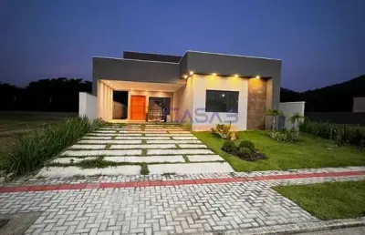 Casa em condomínio fechado com 3 quartos à venda na rodovia ernani do amaral peixoto, inoã, maricá, 155 m2 por r$ 850.000