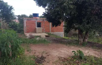 Terreno à venda na rua sessenta e um, jacaroá, maricá por r$ 130.000