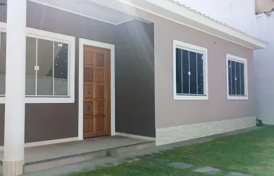 Casa com 3 quartos à venda na rua do sol, jardim atlântico oeste (itaipuaçu), maricá, 267 m2 por r$ 495.000