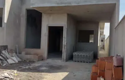 Casa com 3 quartos à venda na rua douglas marques rienti, jardim atlântico leste (itaipuaçu), maricá por r$ 650.000