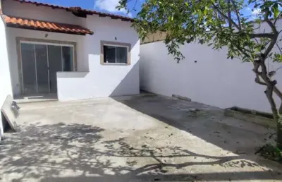 Casa com 2 quartos à venda na rua ivan dias pereira, jardim atlântico leste (itaipuaçu), maricá por r$ 380.000