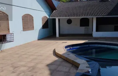 Casa com 3 quartos à venda na avenida almirante tamandaré, piratininga, niterói por r$ 1.500.000